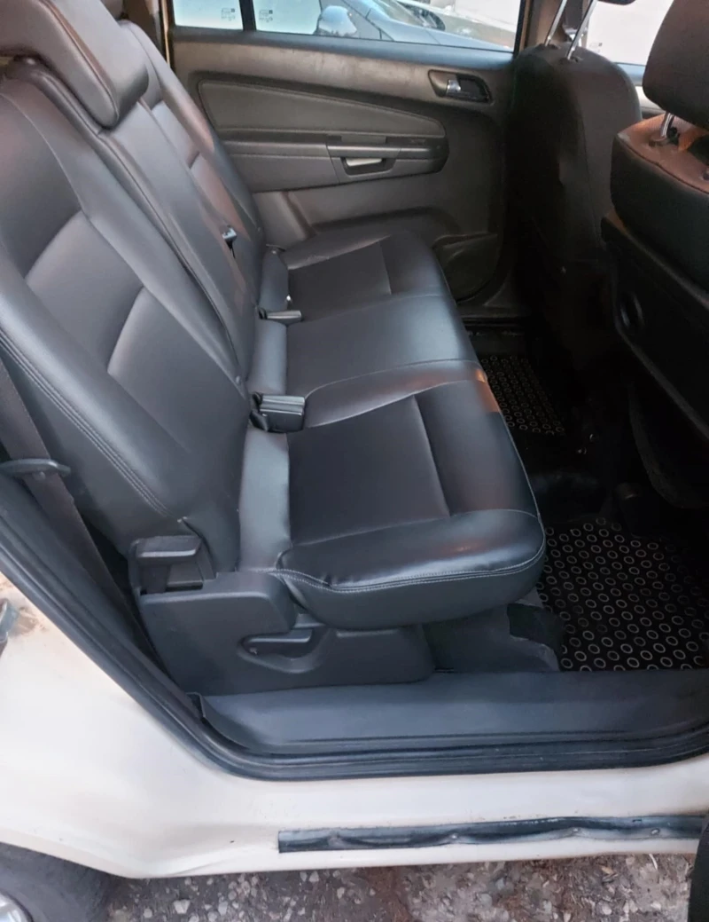 Opel Zafira CNG, снимка 4 - Автомобили и джипове - 52338170