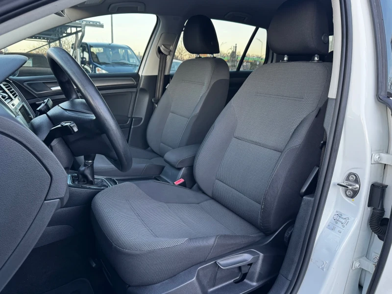 VW Golf 1.6TDI ИТАЛИЯ, снимка 8 - Автомобили и джипове - 52529455