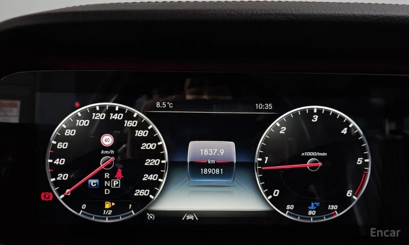 Mercedes-Benz CLS 300, снимка 8 - Автомобили и джипове - 52731508