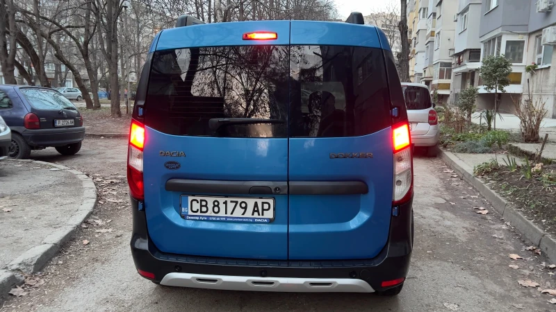 Dacia Dokker Stepway, снимка 5 - Автомобили и джипове - 53436365