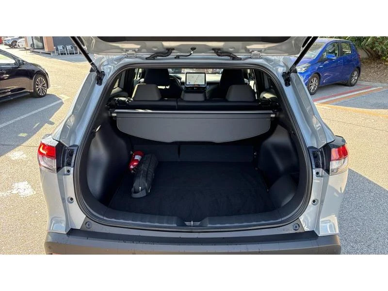 Toyota Corolla Cross 2.0HSD EXECUTIVE PLUS AWD, снимка 10 - Автомобили и джипове - 56354418