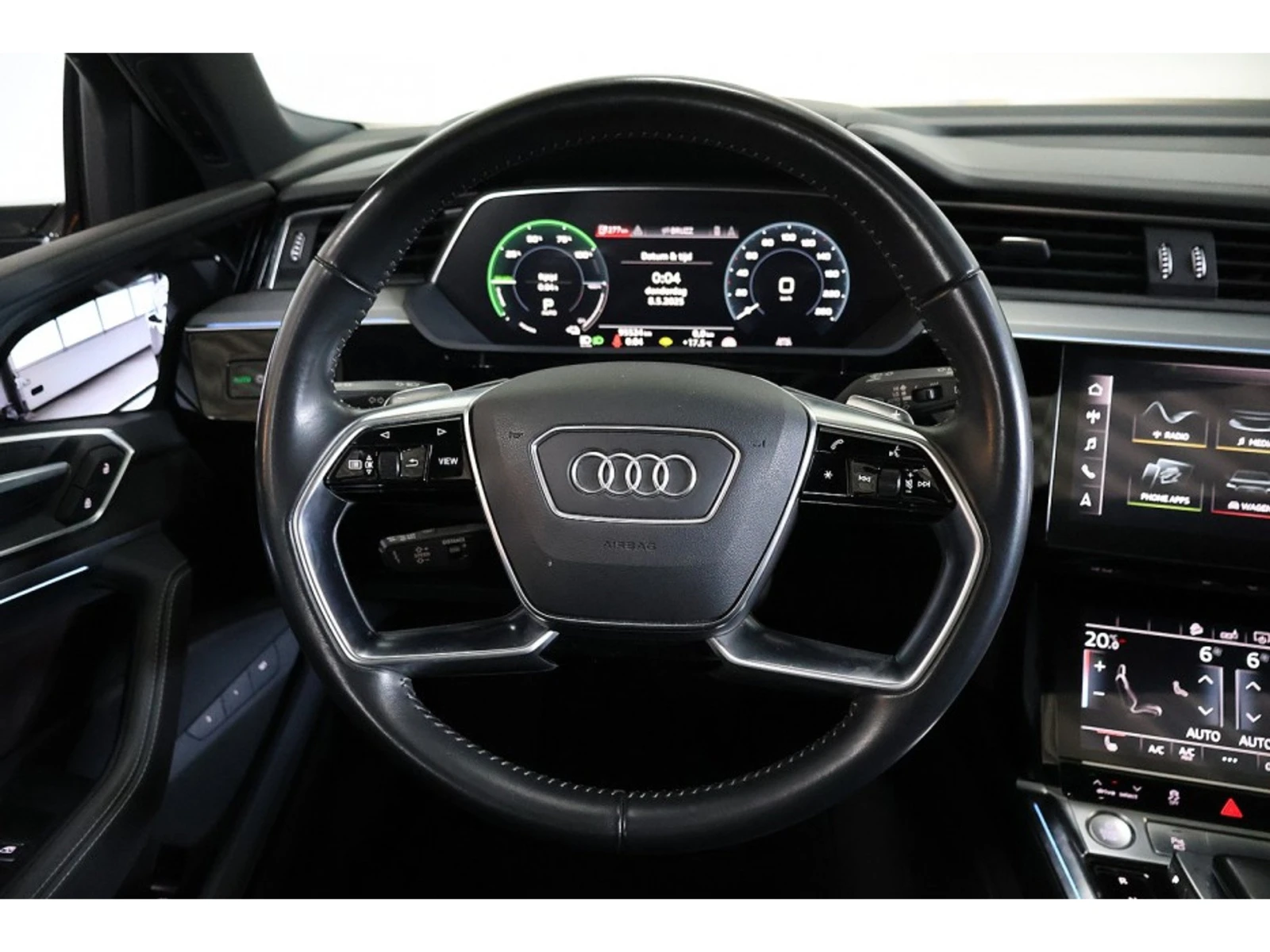 Audi E-Tron 55 Advanced - Quattro* Edition One - изображение 7