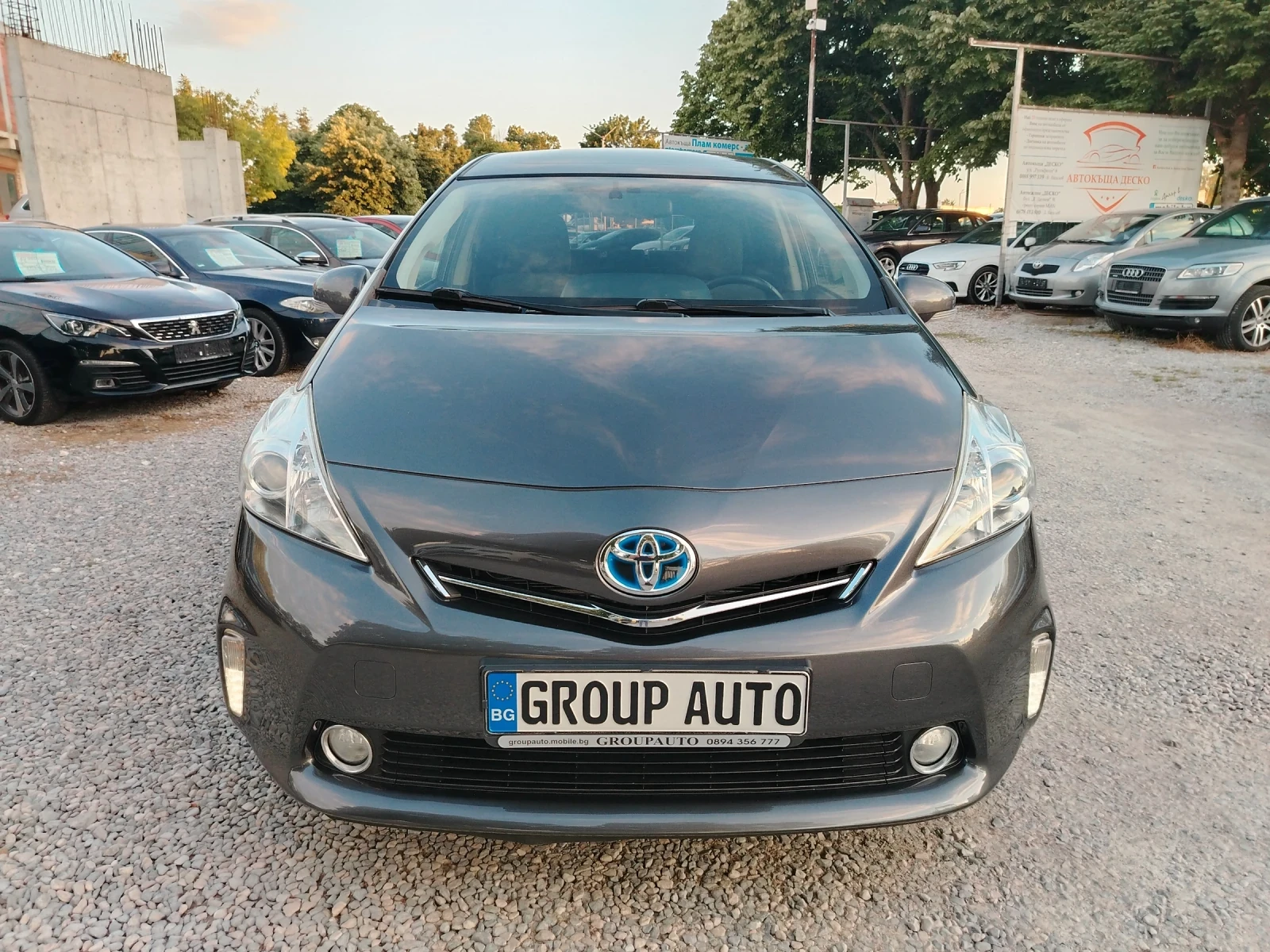 Toyota Prius 1.8 HYBRID/КЛИМАТРОНИК/ПАНОРАМА/КАМЕРА/7-МЕСТЕН!!! - изображение 2