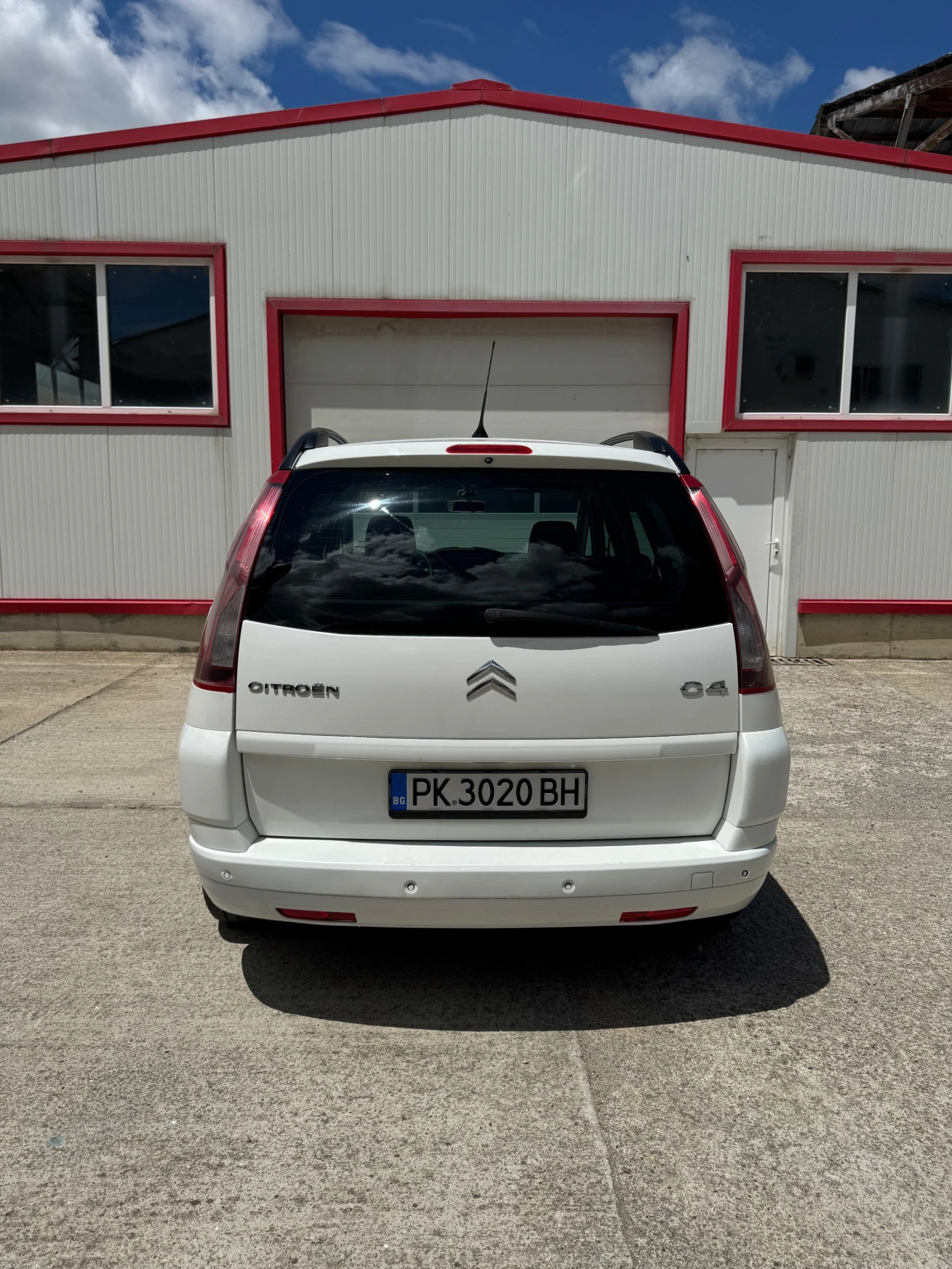 Citroen C4 Picasso 7 места - изображение 5
