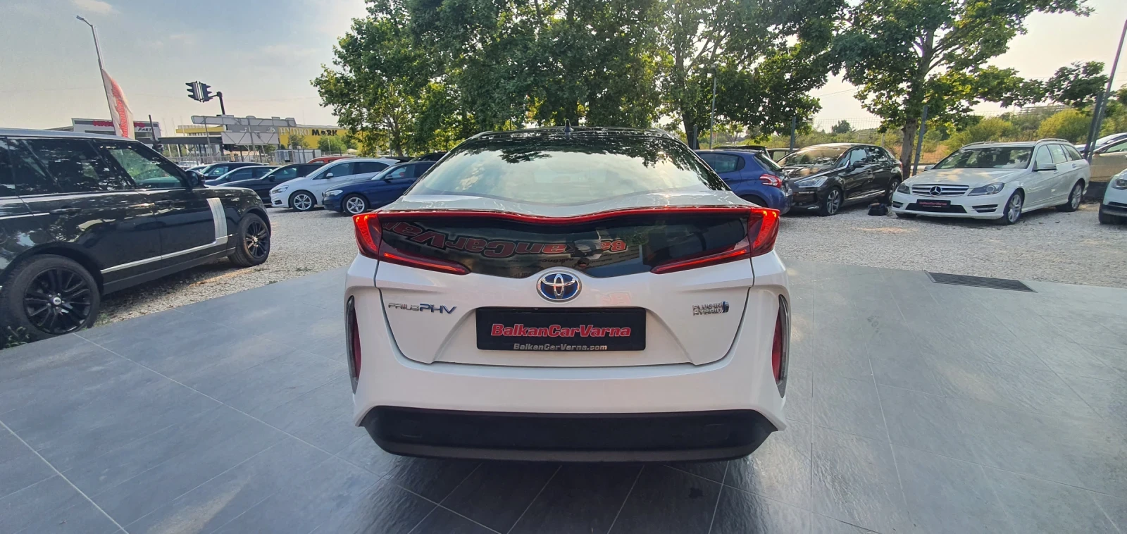 Toyota Prius PLUG IN HYBRID - изображение 6