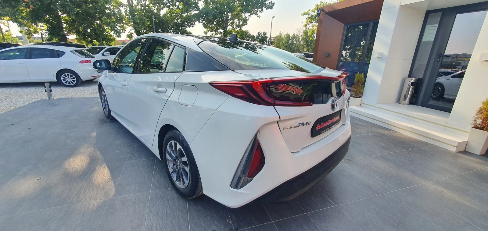 Toyota Prius PLUG IN HYBRID - изображение 5
