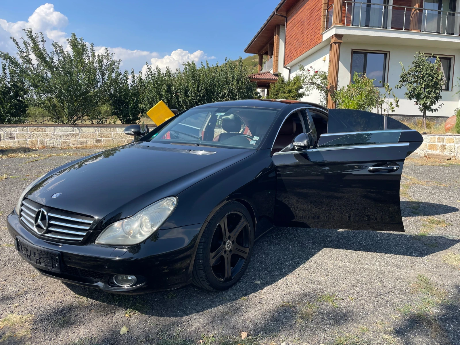 Mercedes-Benz CLS 350  - изображение 2