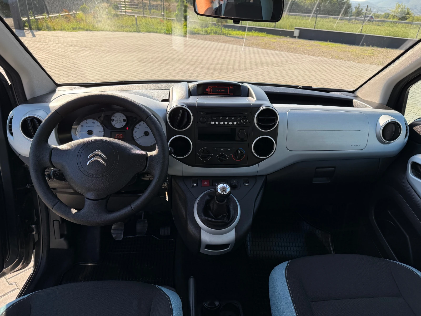 Citroen Berlingo 1.6HDI* 92кс*  - изображение 8