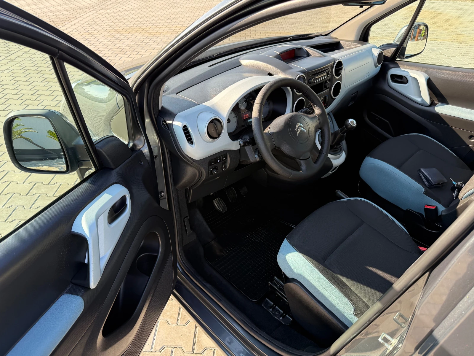 Citroen Berlingo 1.6HDI* 92кс*  - изображение 6