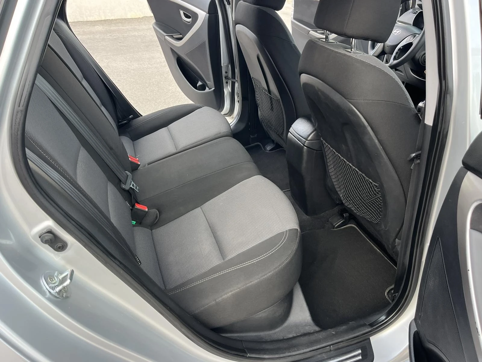 Hyundai I30 BI-FUEL 1.4I 99кс 6 СКОРОСТИ ПЕРФЕКТЕН ВНОС ИТАЛИЯ - изображение 10