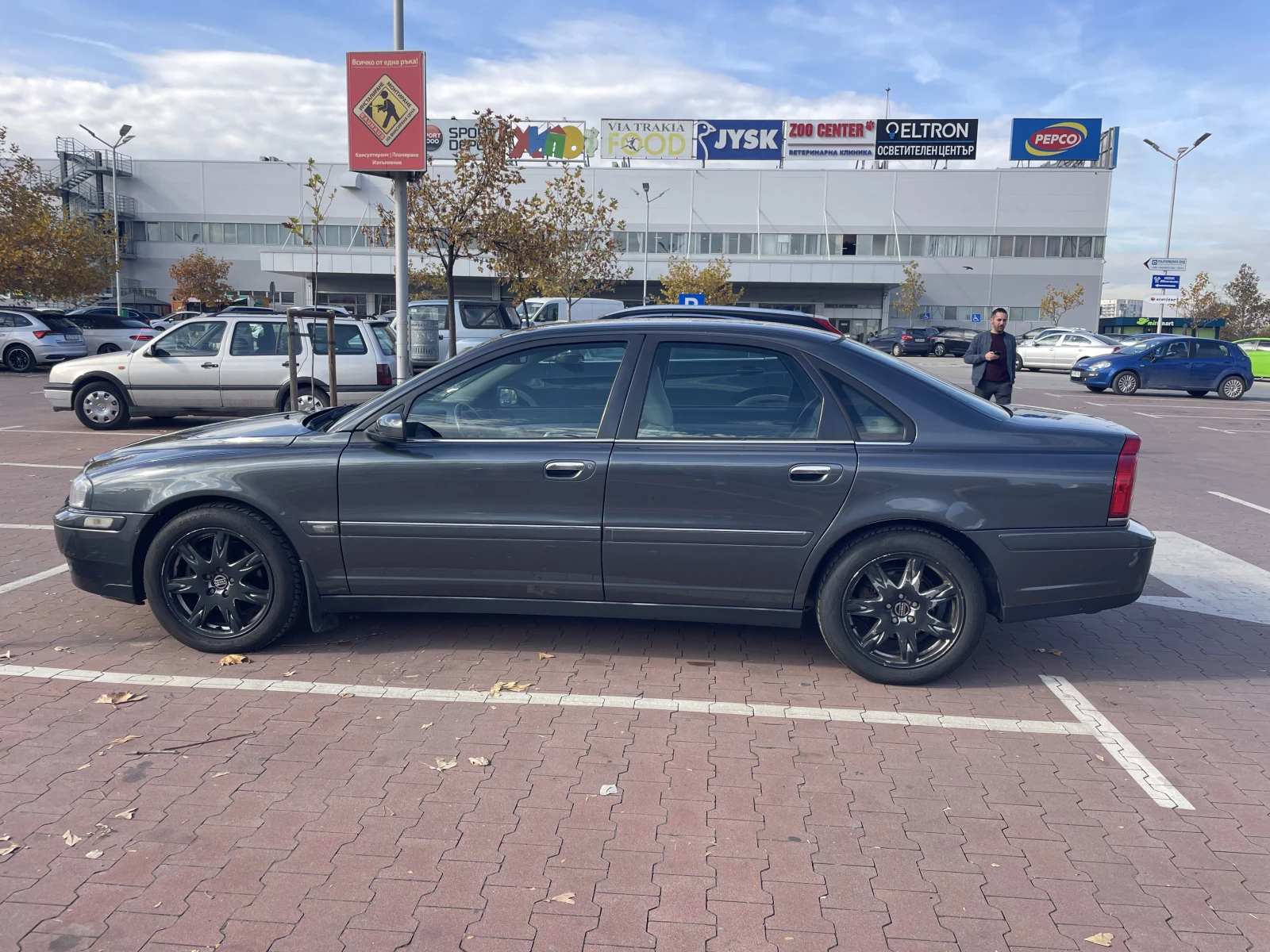 Volvo S80  - изображение 6