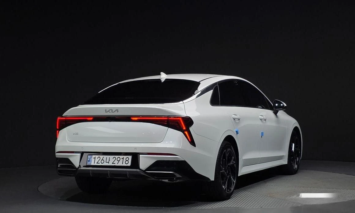 Kia K5 2.0 Prestige * НАЙ-ДОБРА ЦЕНА В БЪЛГАРИЯ*  - изображение 2