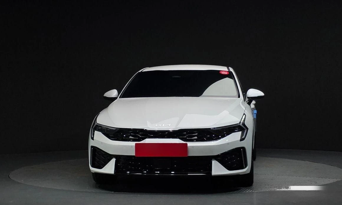 Kia K5 2.0 Prestige * НАЙ-ДОБРА ЦЕНА В БЪЛГАРИЯ*  - изображение 3