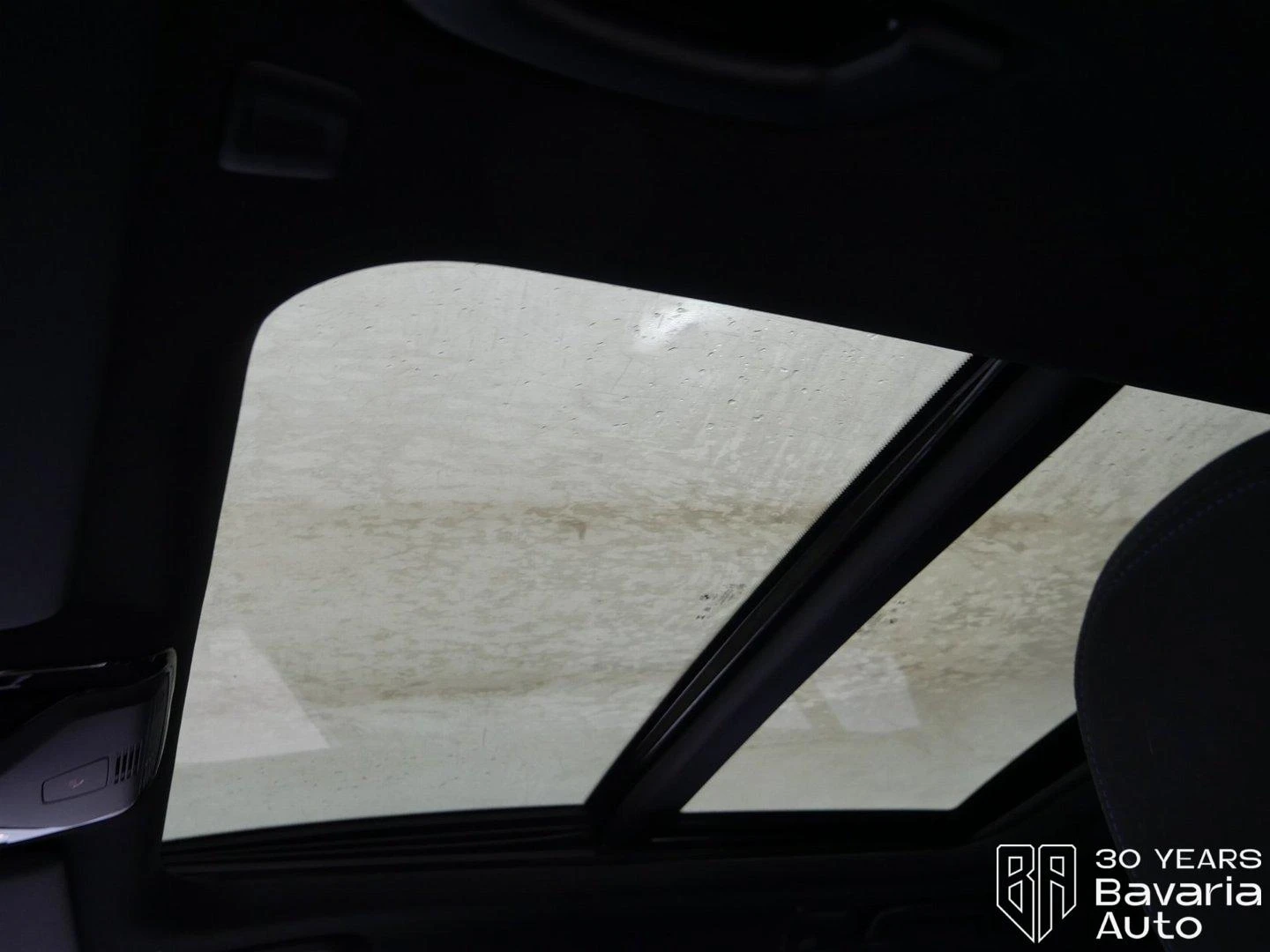 BMW 330 e Touring M Sport Paket Sportautomatic | Mobile.bg   9