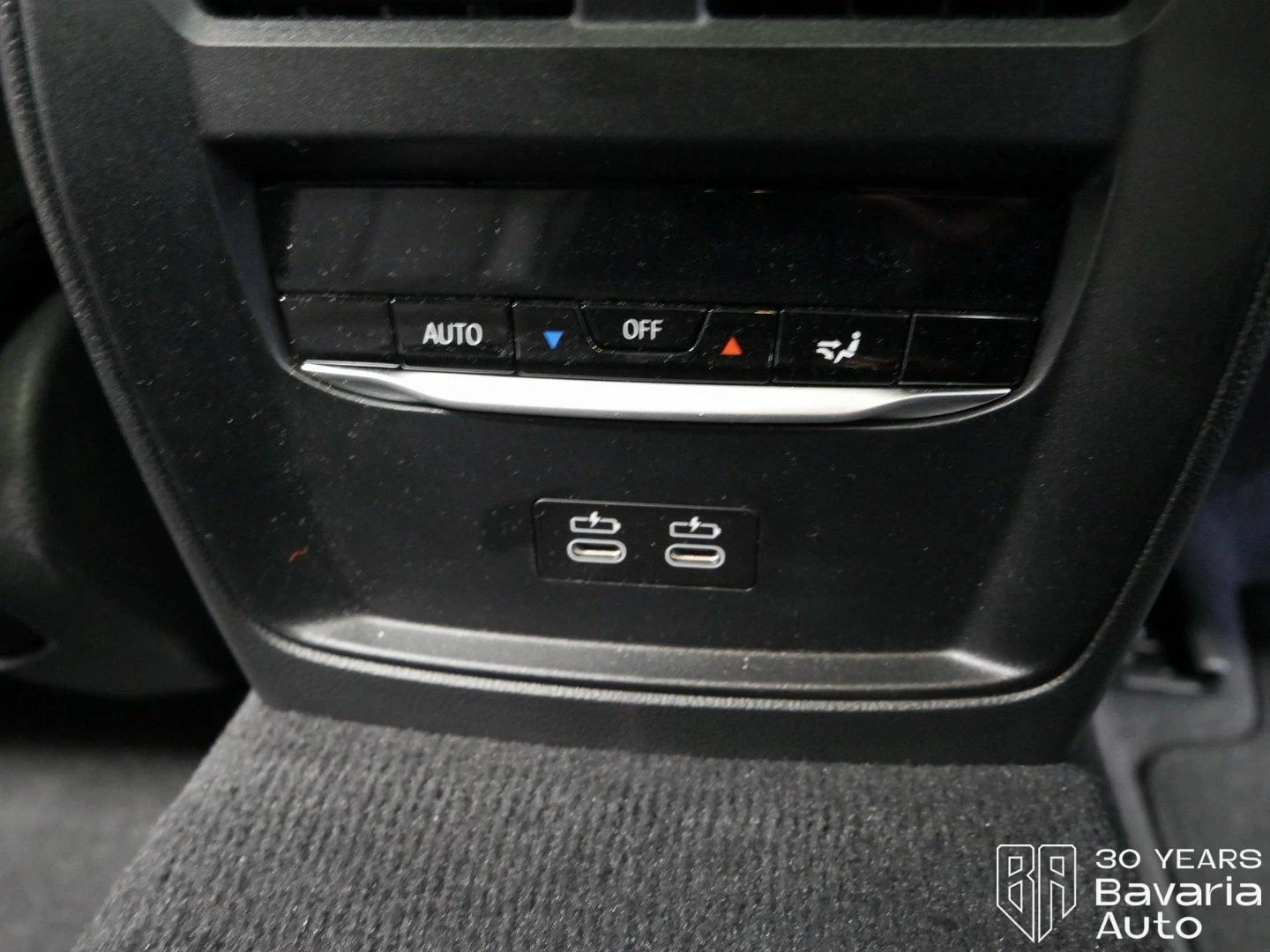 BMW 330 e Touring M Sport Paket Sportautomatic | Mobile.bg   16