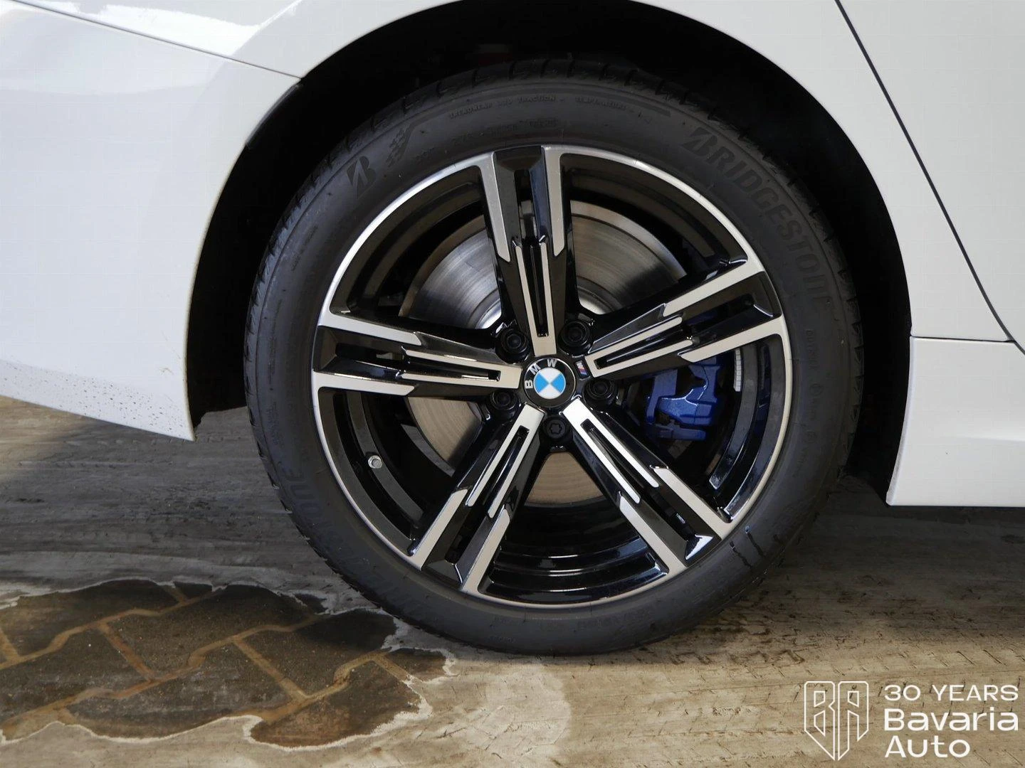 BMW 330 e Touring M Sport Paket Sportautomatic | Mobile.bg   17