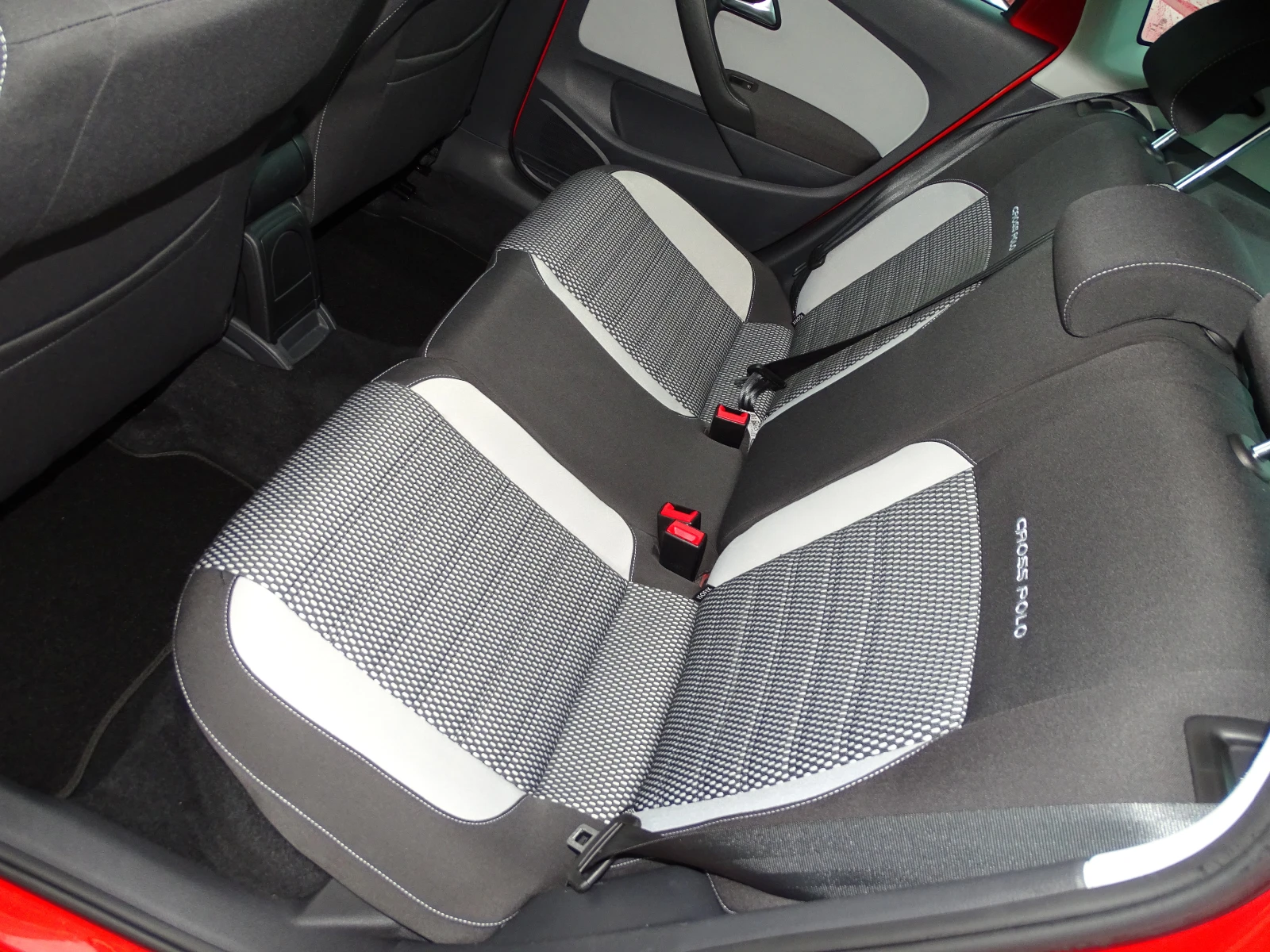 VW Polo Cross_105����_��������_*  | Mobile.bg � ����������� 11