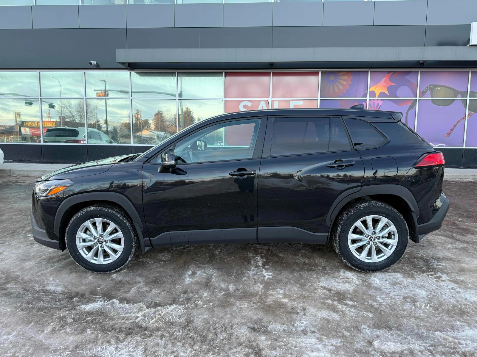 Toyota Corolla Cross LE * CARFAX* ОПЦИЯ ЗА ФИНАНСИРАНЕ*  - изображение 3