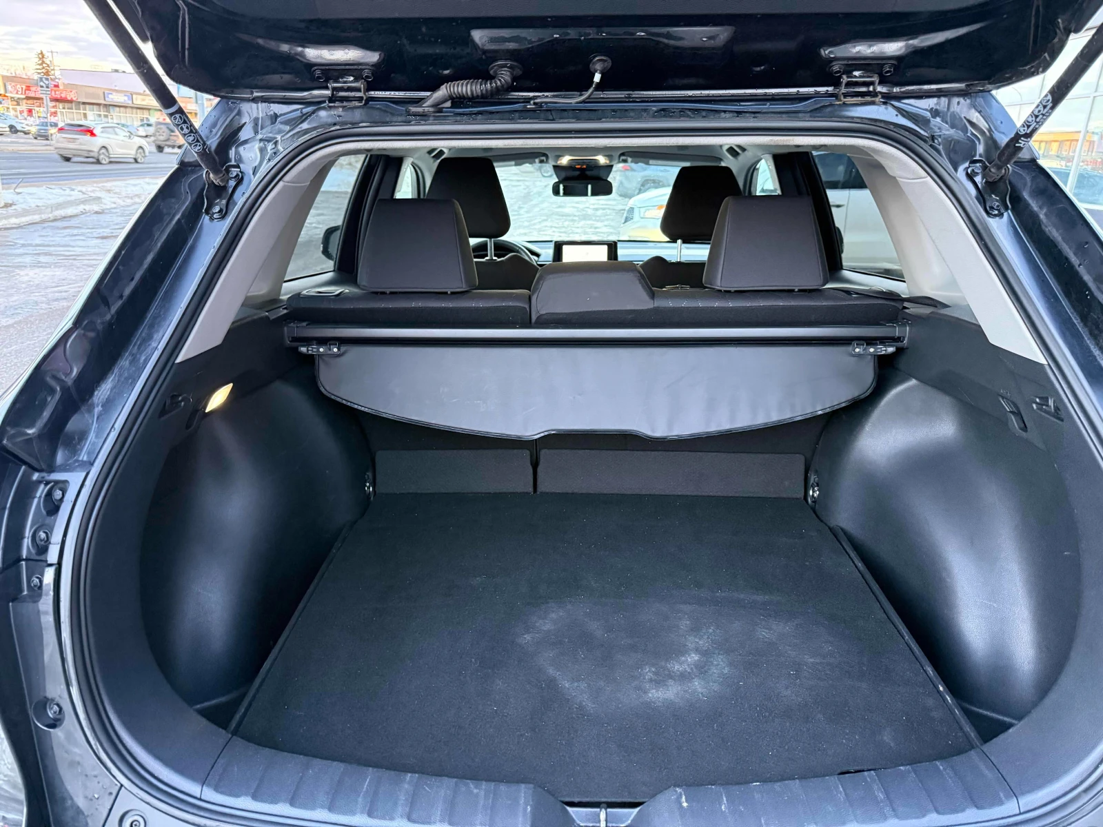 Toyota Corolla Cross LE * CARFAX* ����� �� �����������*  | Mobile.bg � ����������� 14