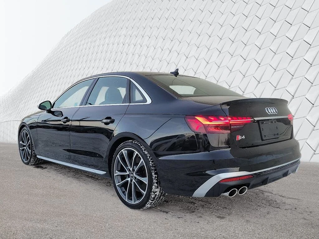 Audi S4 Progressiv AWD* АвтоКредит* (ЦЕНА ДО БГ) - изображение 4