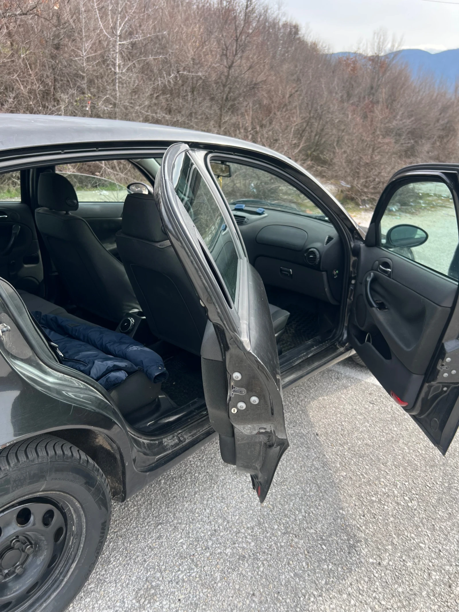 Alfa Romeo 147 1.9 | Mobile.bg � ����������� 9