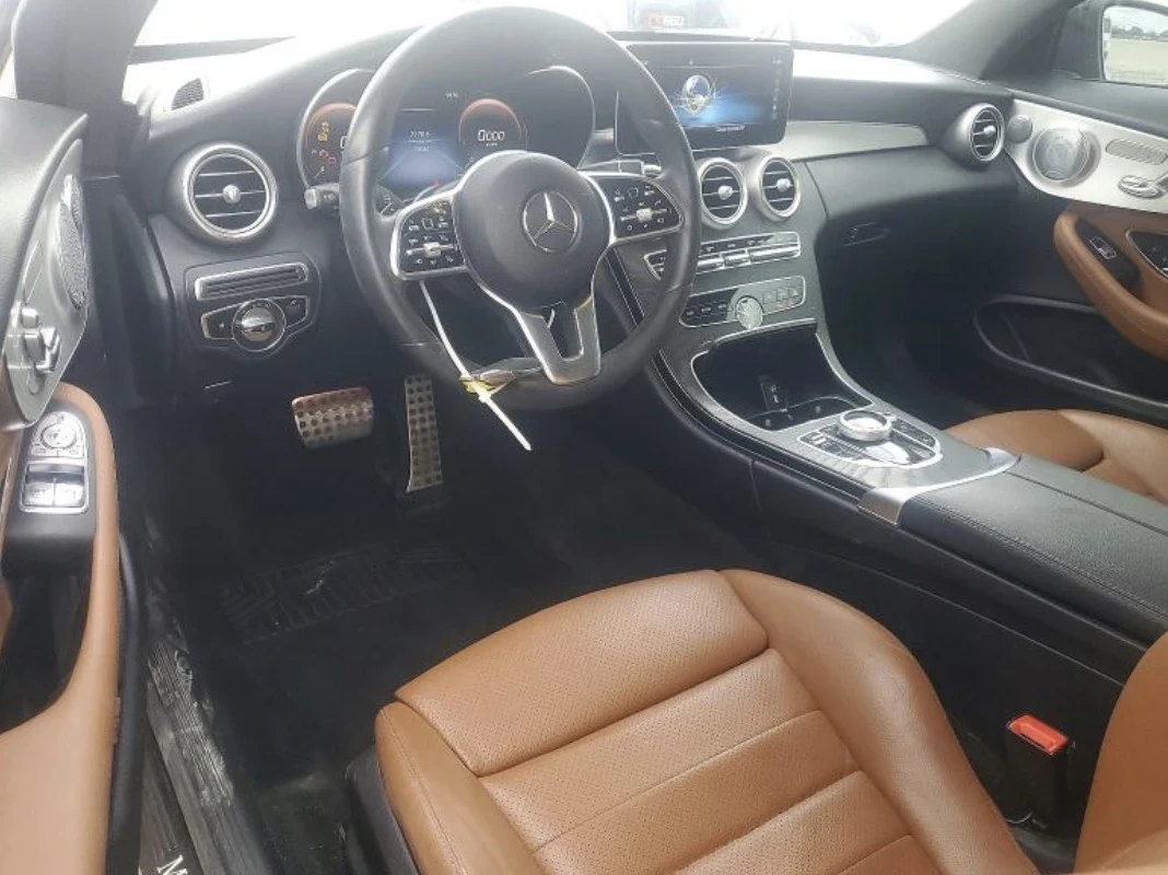 Mercedes-Benz C 300, снимка 5 - Автомобили и джипове - 53904737