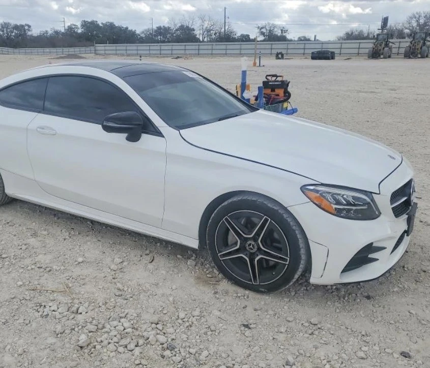 Mercedes-Benz C 300, снимка 2 - Автомобили и джипове - 53904737