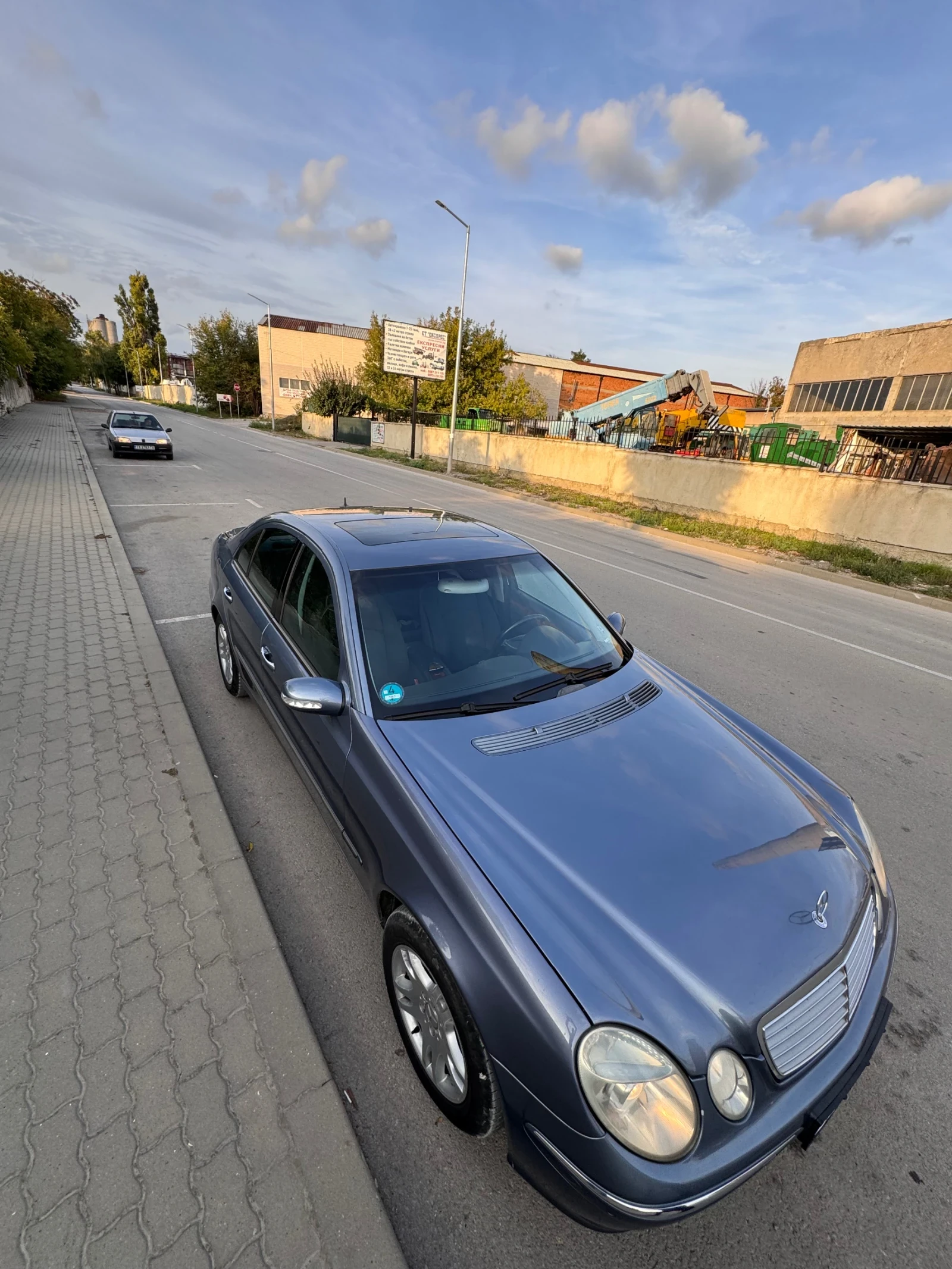 Mercedes-Benz E 280 3.2 cdi, снимка 10 - Автомобили и джипове - 53921671