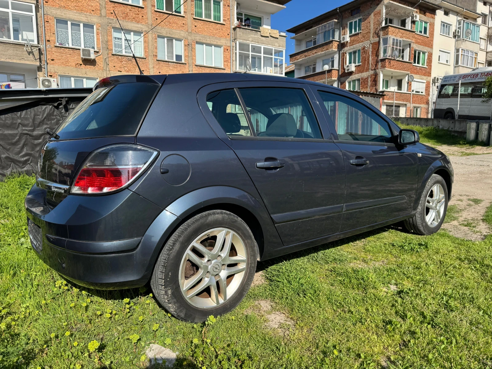 Opel Astra 1.6 16v 105ps обслужена, снимка 3 - Автомобили и джипове - 54459288