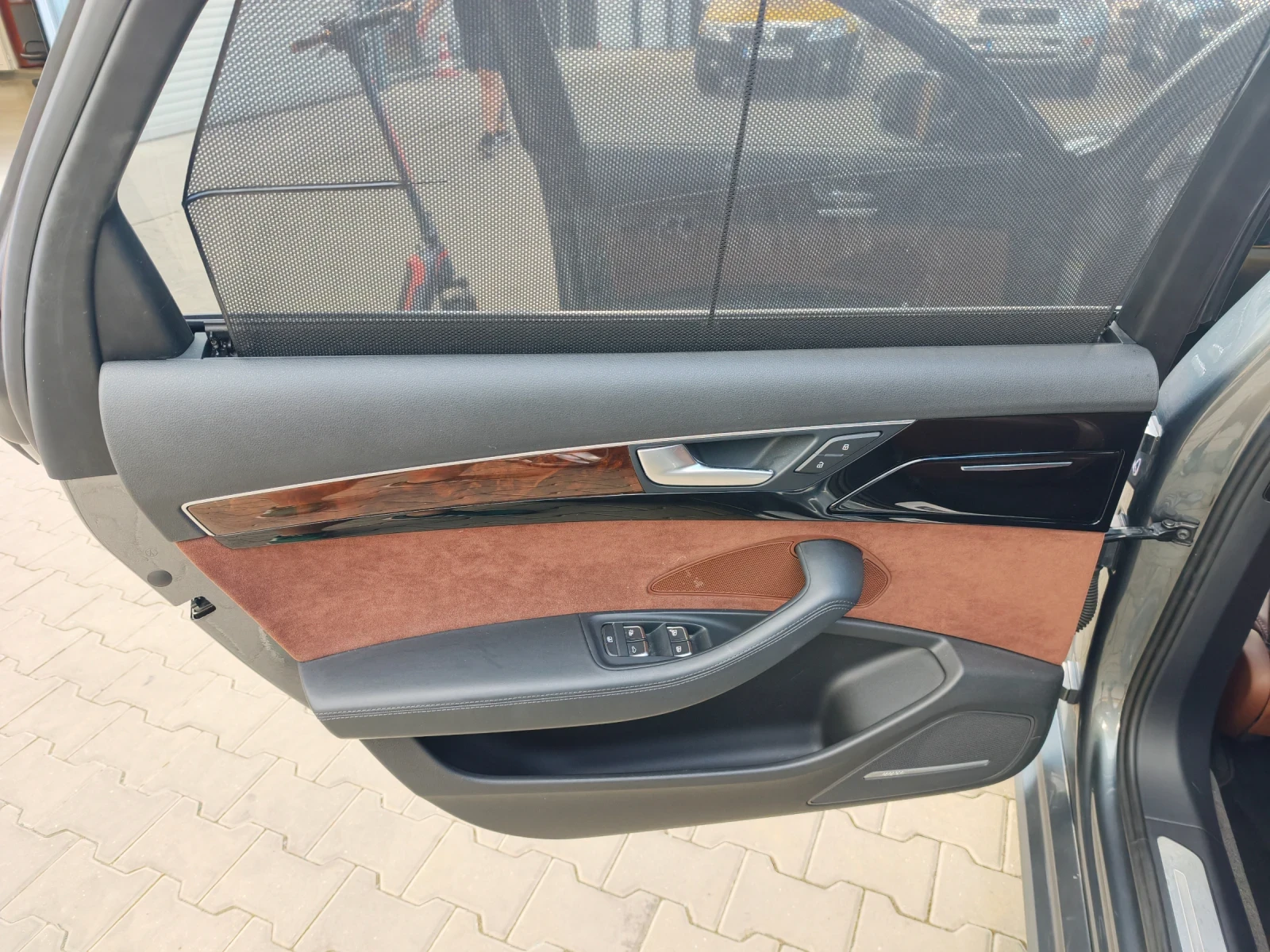Audi A8 4.0T, снимка 10 - Автомобили и джипове - 54976997