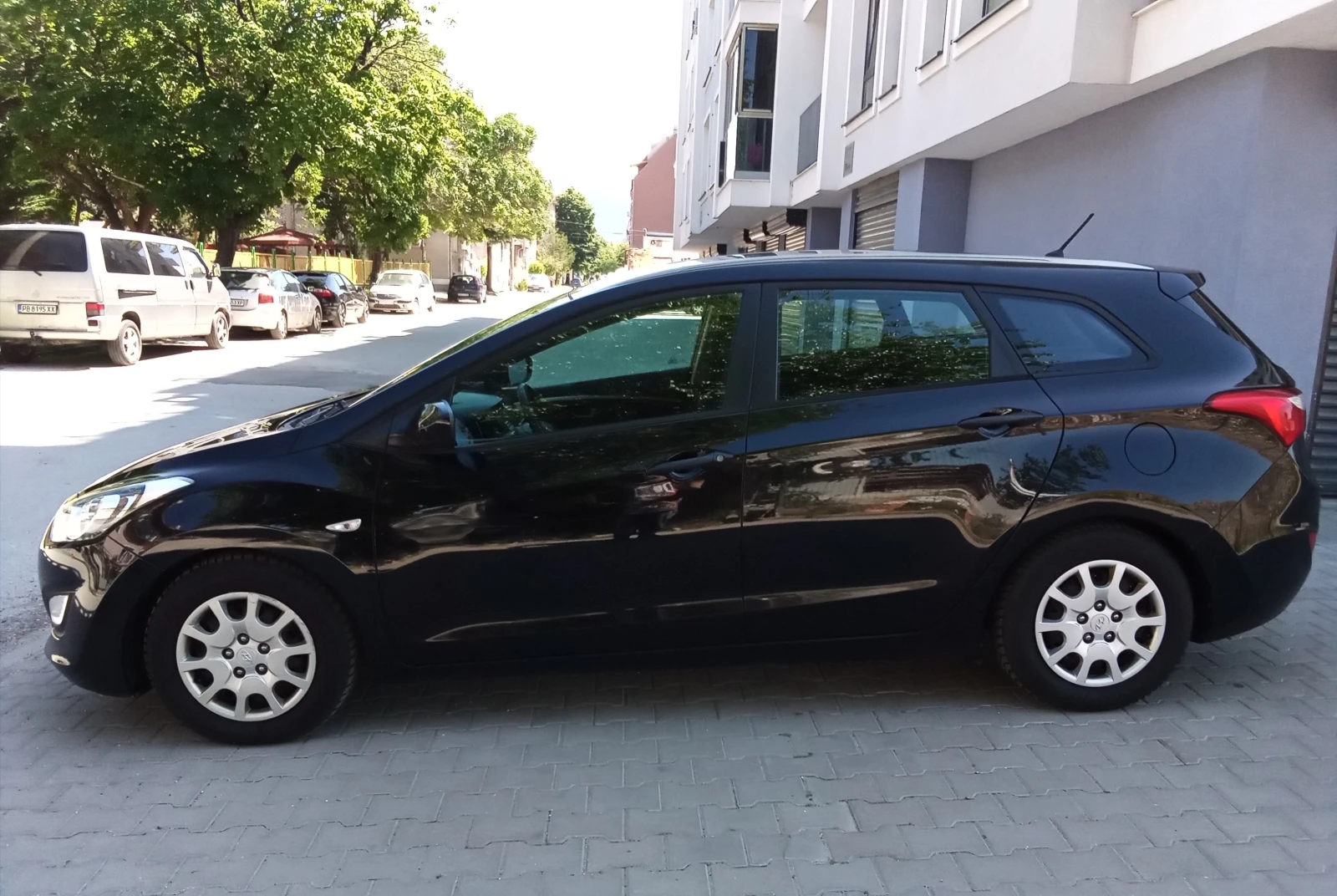 Hyundai I30 1.4CRDI-90kc., снимка 4 - Автомобили и джипове - 54978055