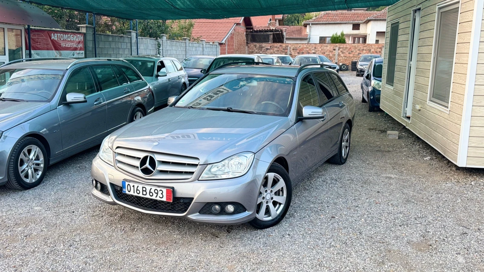 Mercedes-Benz C 220