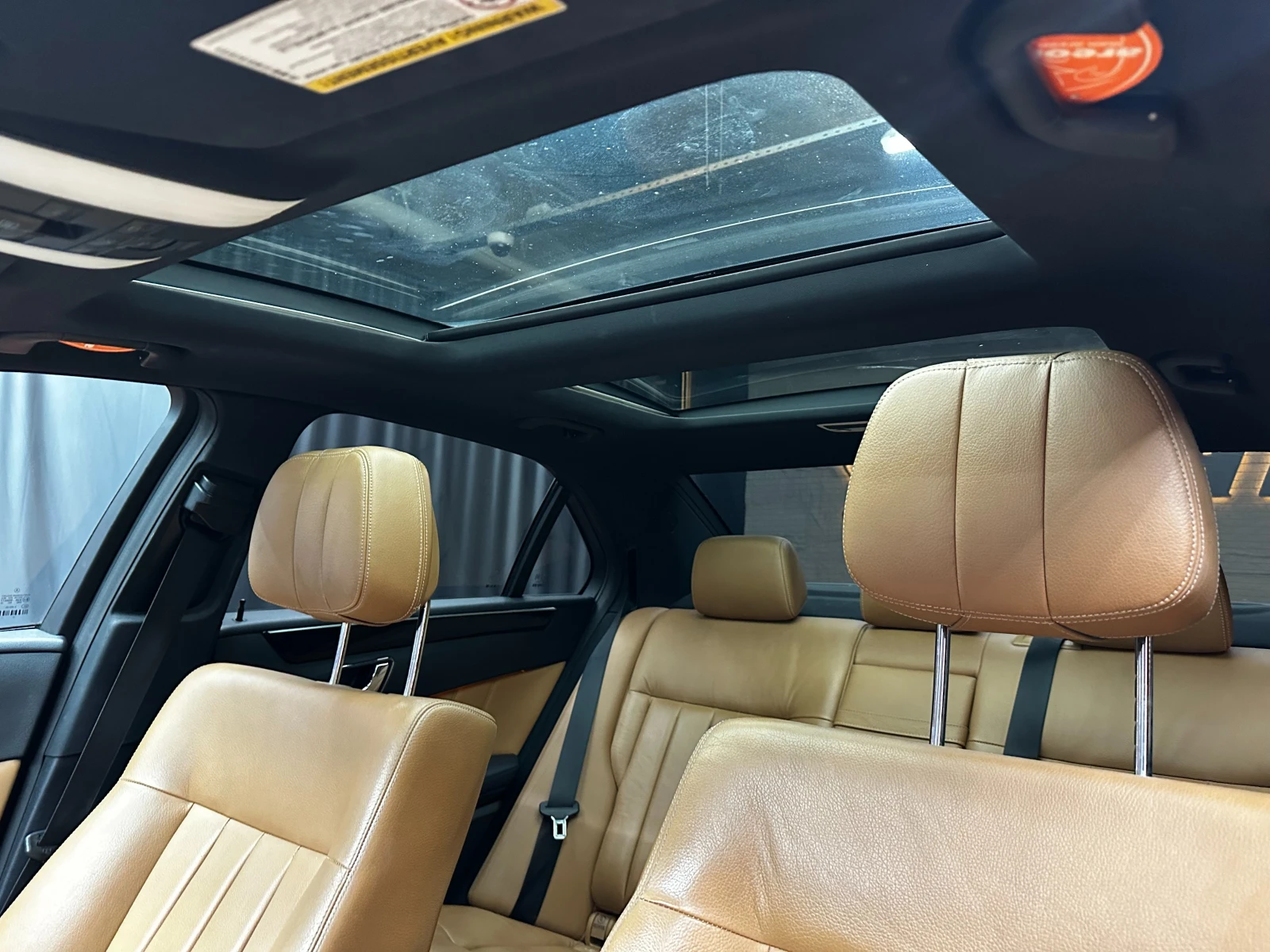Mercedes-Benz E 500 388КС 4matic/ГАРАНЦИЯ/БАРТЕР/ЛИЗИНГ/КОМЕНТАР, снимка 12 - Автомобили и джипове - 56148853