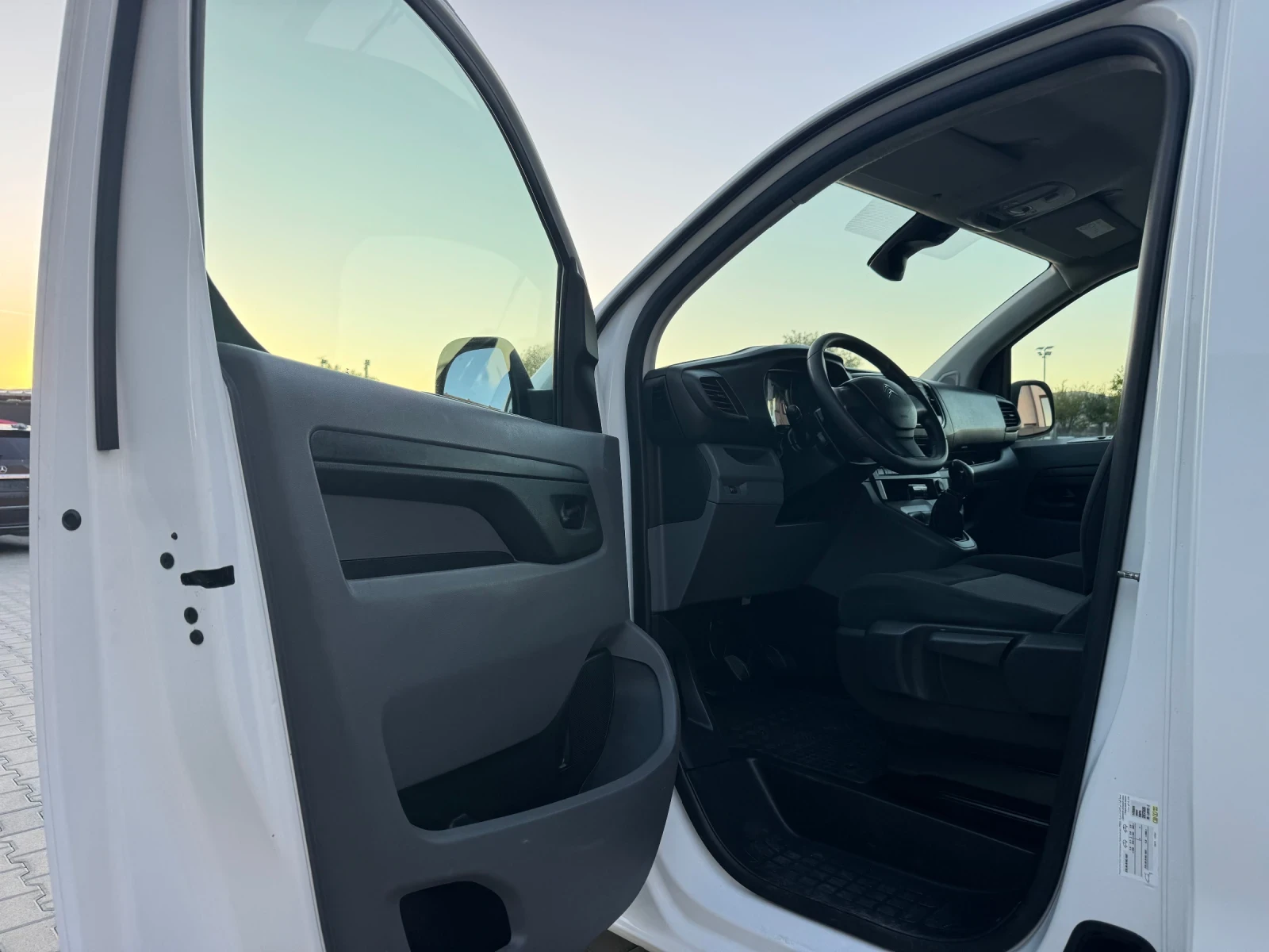 Citroen Jumpy 1.6HDI ХЛАДИЛЕН КАМЕРА, снимка 9 - Автомобили и джипове - 56436913