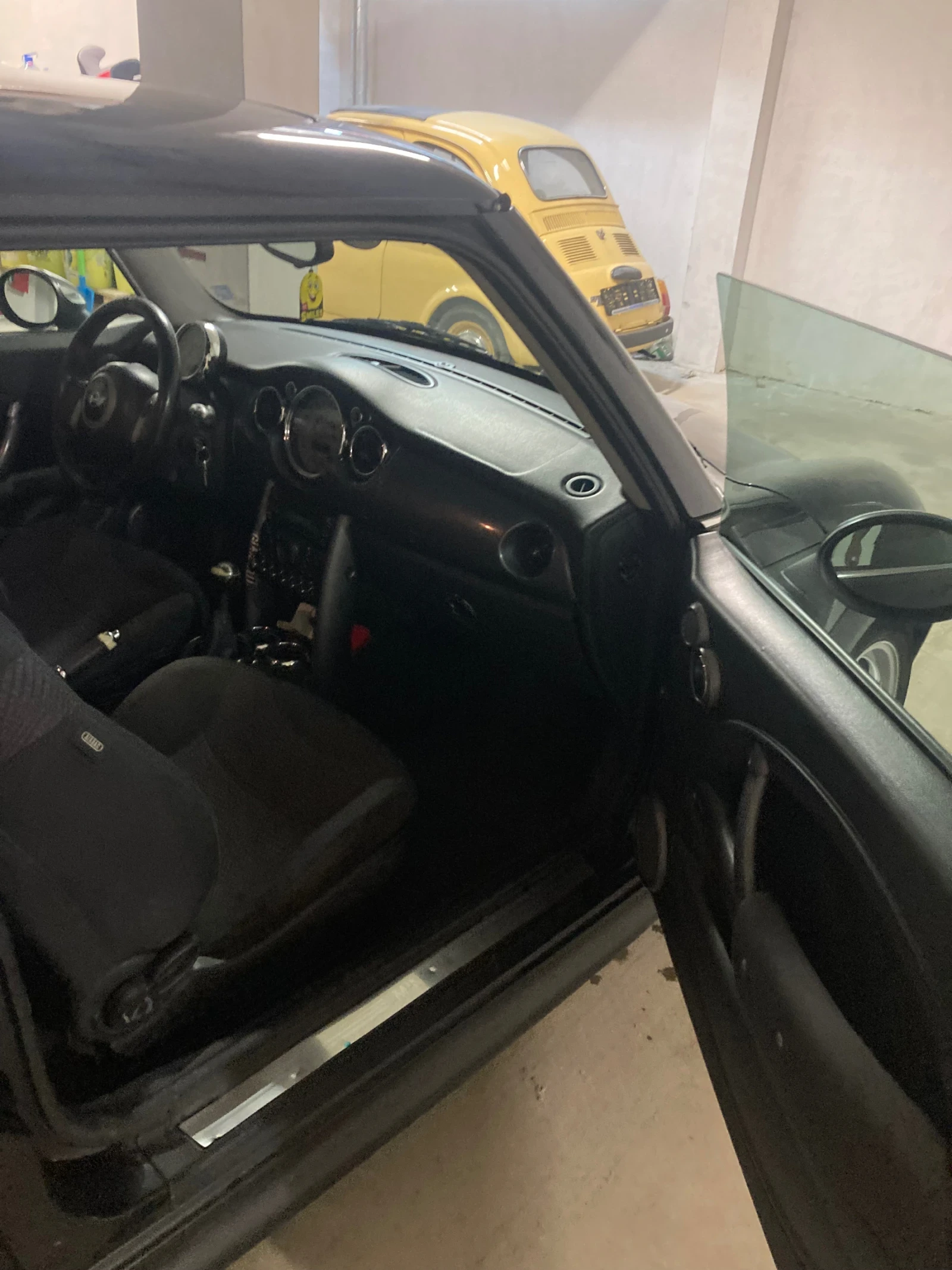 Mini One, снимка 8 - Автомобили и джипове - 56464385