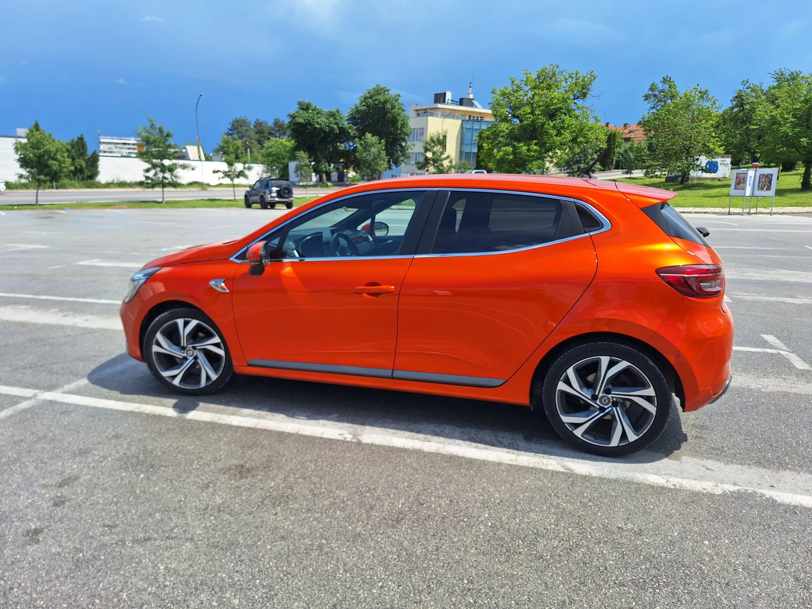 Renault Clio RS Line, снимка 2 - Автомобили и джипове - 56502325