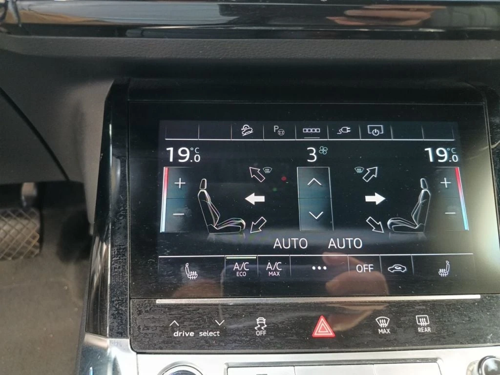 Audi E-Tron Sportback 55 Quattro Leather LED Navi 90.62% SoH | Mobile.bg � ����������� 11