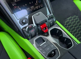 Lamborghini Urus  4.0 V8 4WD - 469998 лв. / 240306.16 € - 92990178 11