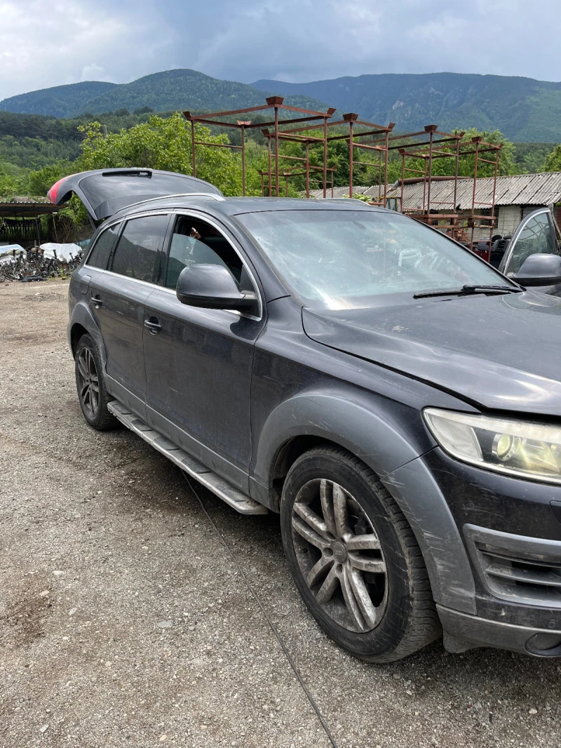 Audi Q7 2 броя 233 коня , снимка 11 - Автомобили и джипове - 47047119