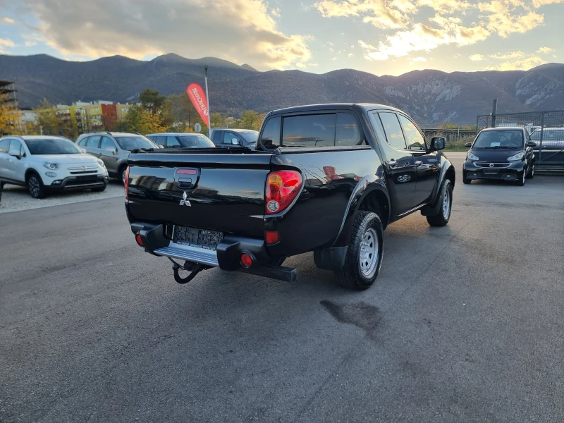 Mitsubishi L200 2.5DI-D, снимка 6 - Автомобили и джипове - 52232991