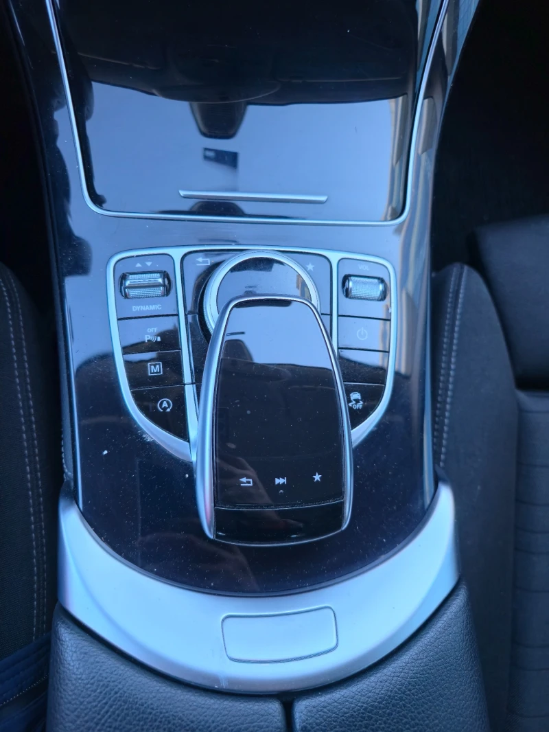 Mercedes-Benz GLC 250, снимка 5 - Автомобили и джипове - 53129425