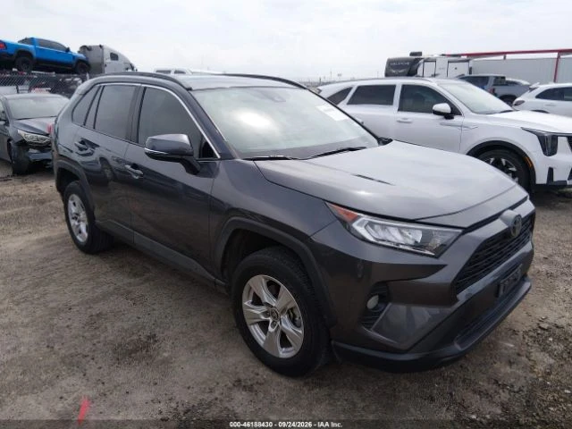 Toyota Rav4 XLE* DISTONIC* LANE ASSIST* BLINDSPOT* 