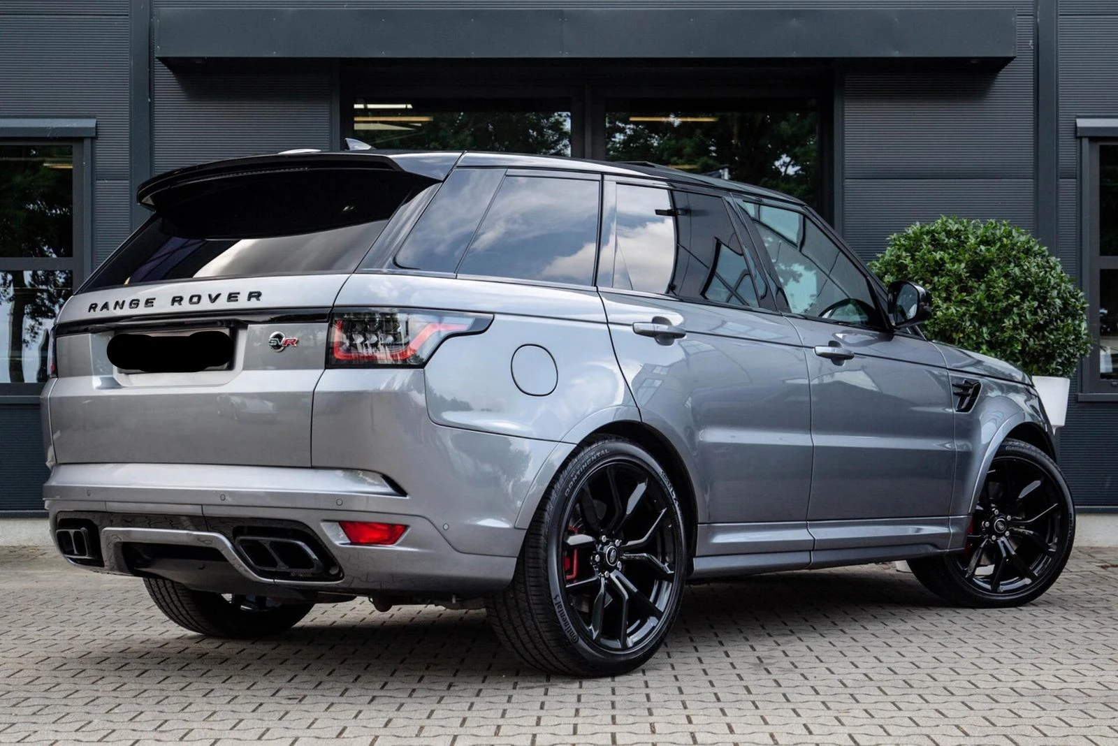 Land Rover Range Rover Sport  P575 SVR Panorama - изображение 2