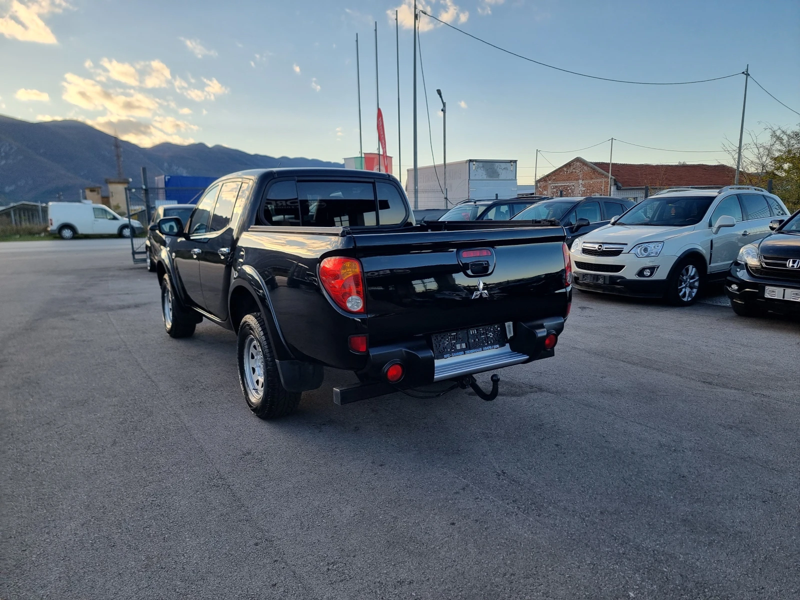 Mitsubishi L200 2.5DI-D - изображение 5