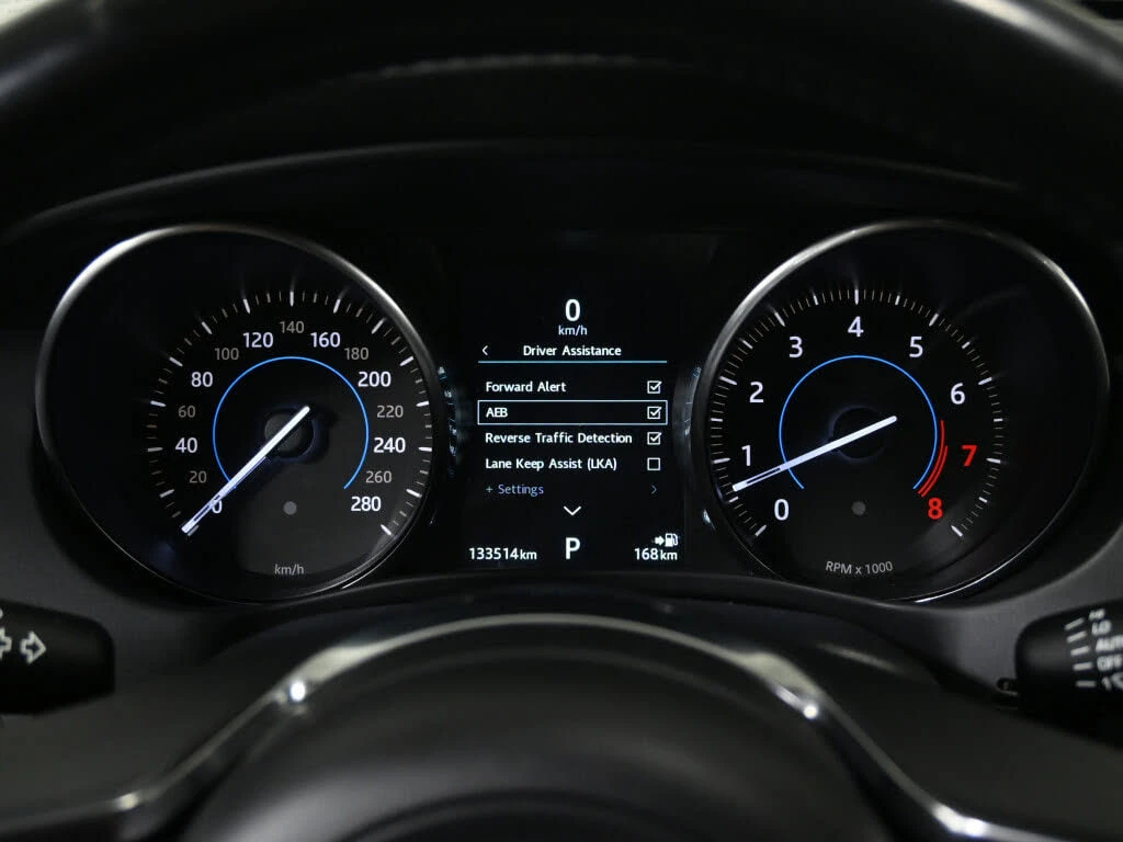 Jaguar F-PACE *  *    *   *  | Mobile.bg   12