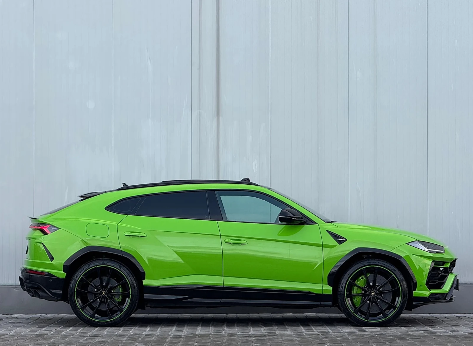 Lamborghini Urus  4.0 V8 4WD - изображение 6