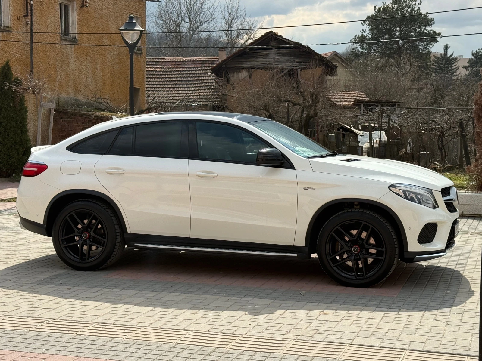 Mercedes-Benz GLE 43 AMG СЕРВИЗНА ИСТОРИЯ МЕРЦЕДЕС 43AMG 367кс., снимка 10 - Автомобили и джипове - 53881897