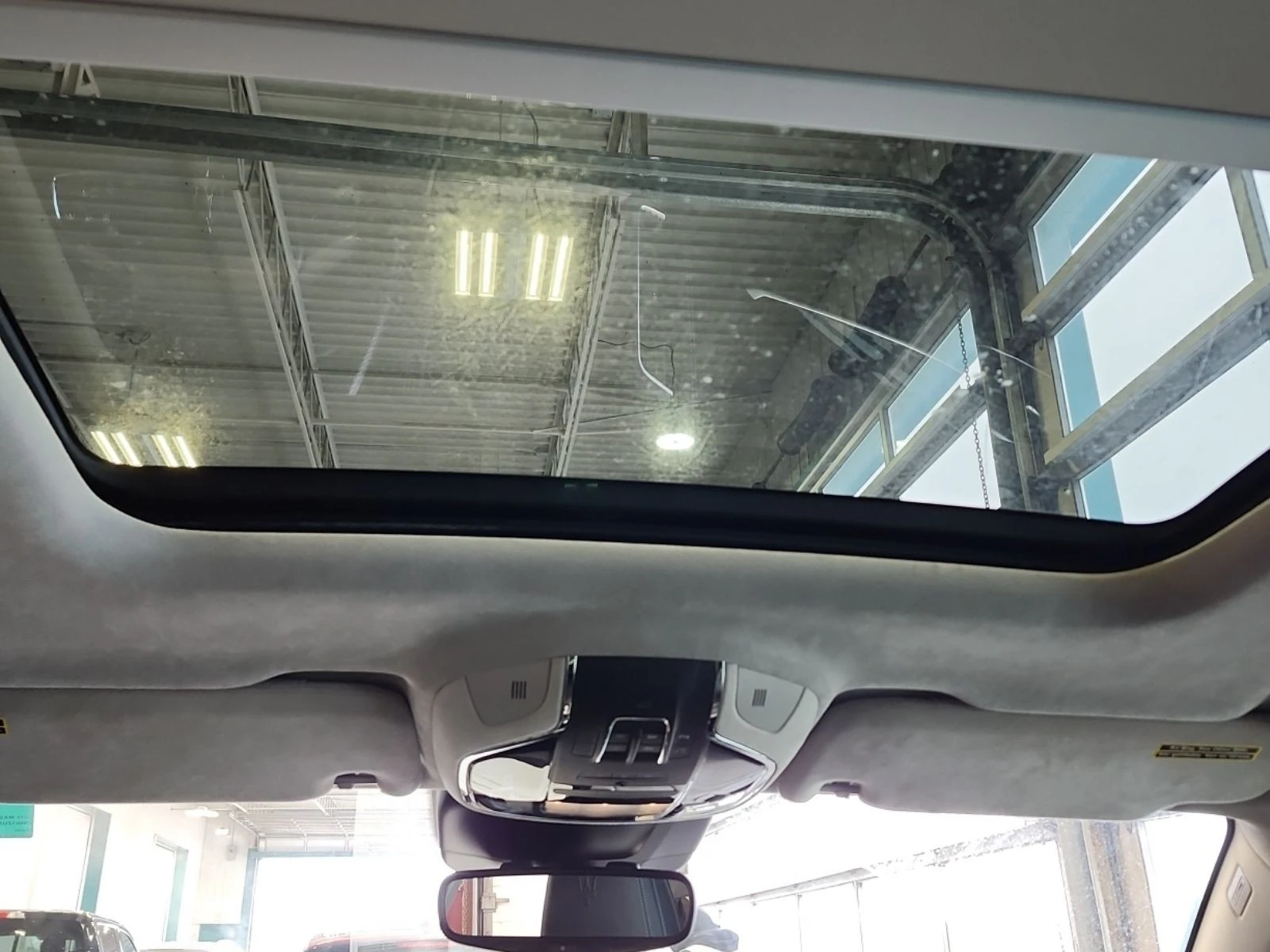 Maserati Levante 3.8 GTS С РЕГИСТРАЦИЯ & АВТО КРЕДИТ  - изображение 8