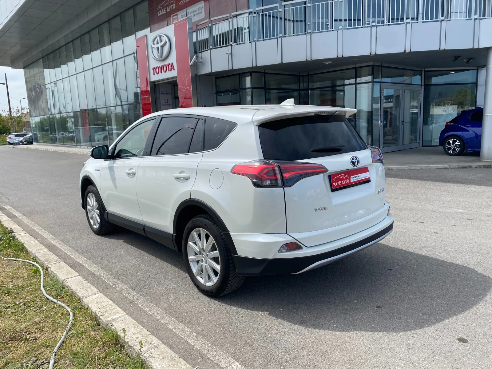 Toyota Rav4 2.5 HEV , снимка 7 - Автомобили и джипове - 54410203