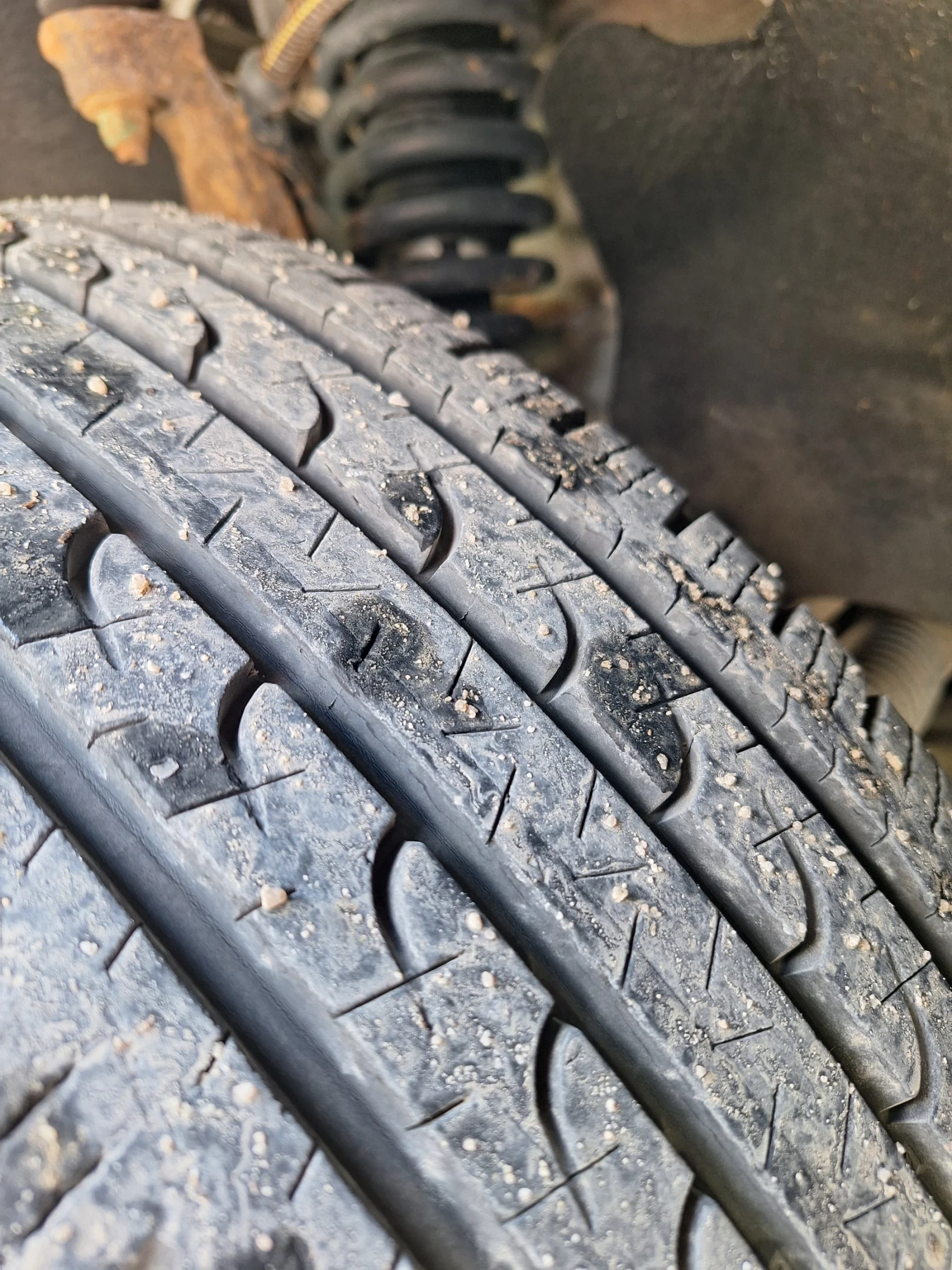VW Touareg 2.5 TDI, снимка 13 - Автомобили и джипове - 54758454